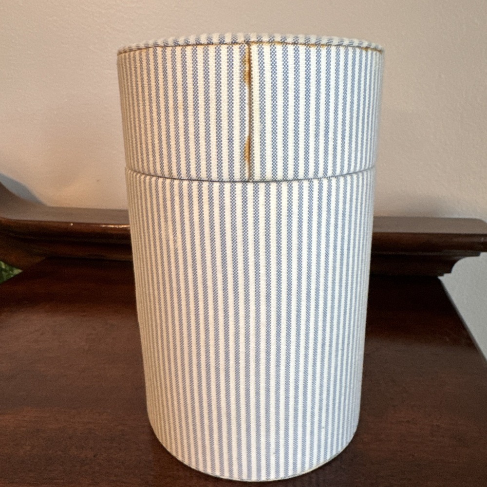 7" Vintage Tommy Hilfiger Perfume Case Cylinder Fabric Blue Stripes - Case Only - Picture 11 of 14
